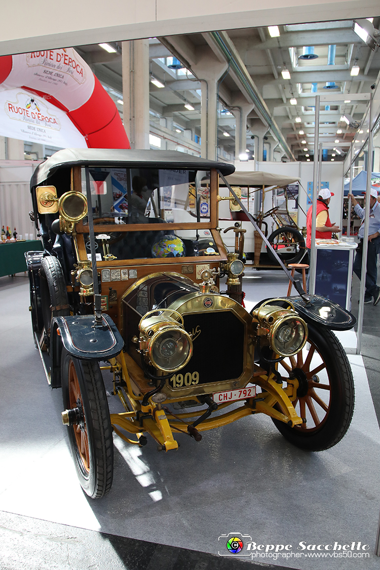 VBS_0504 - Automotoretrò e Automotoracing 2022.jpg